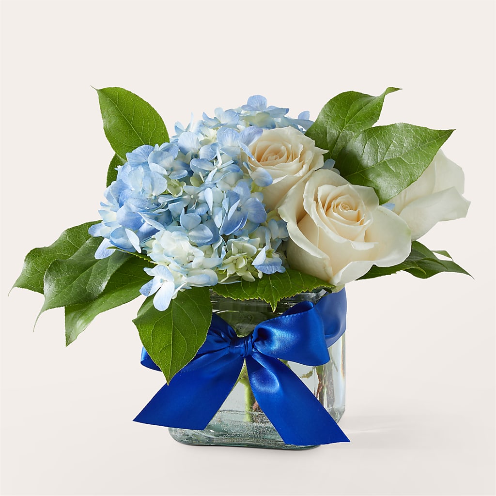 Sky Blue Delight Bouquet – The Blessed Florist, Brandon FL