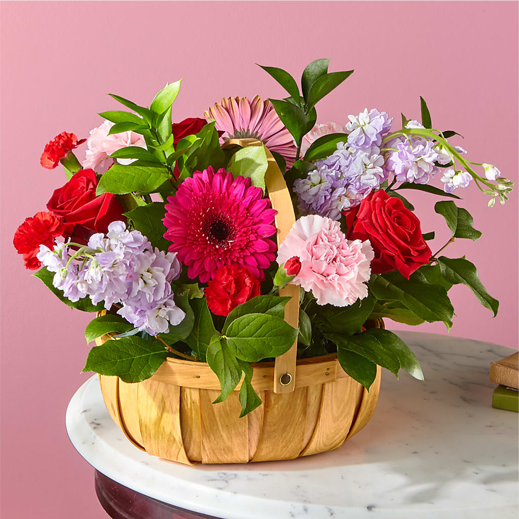 Pink Picnic Basket – The Blessed Florist, Brandon FL