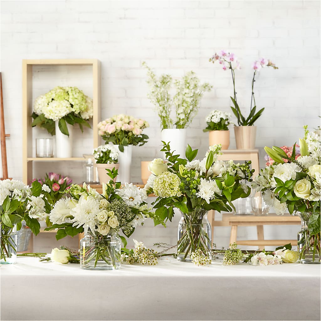 Classic Ivory – A Florist Original – The Blessed Florist, Brandon FL