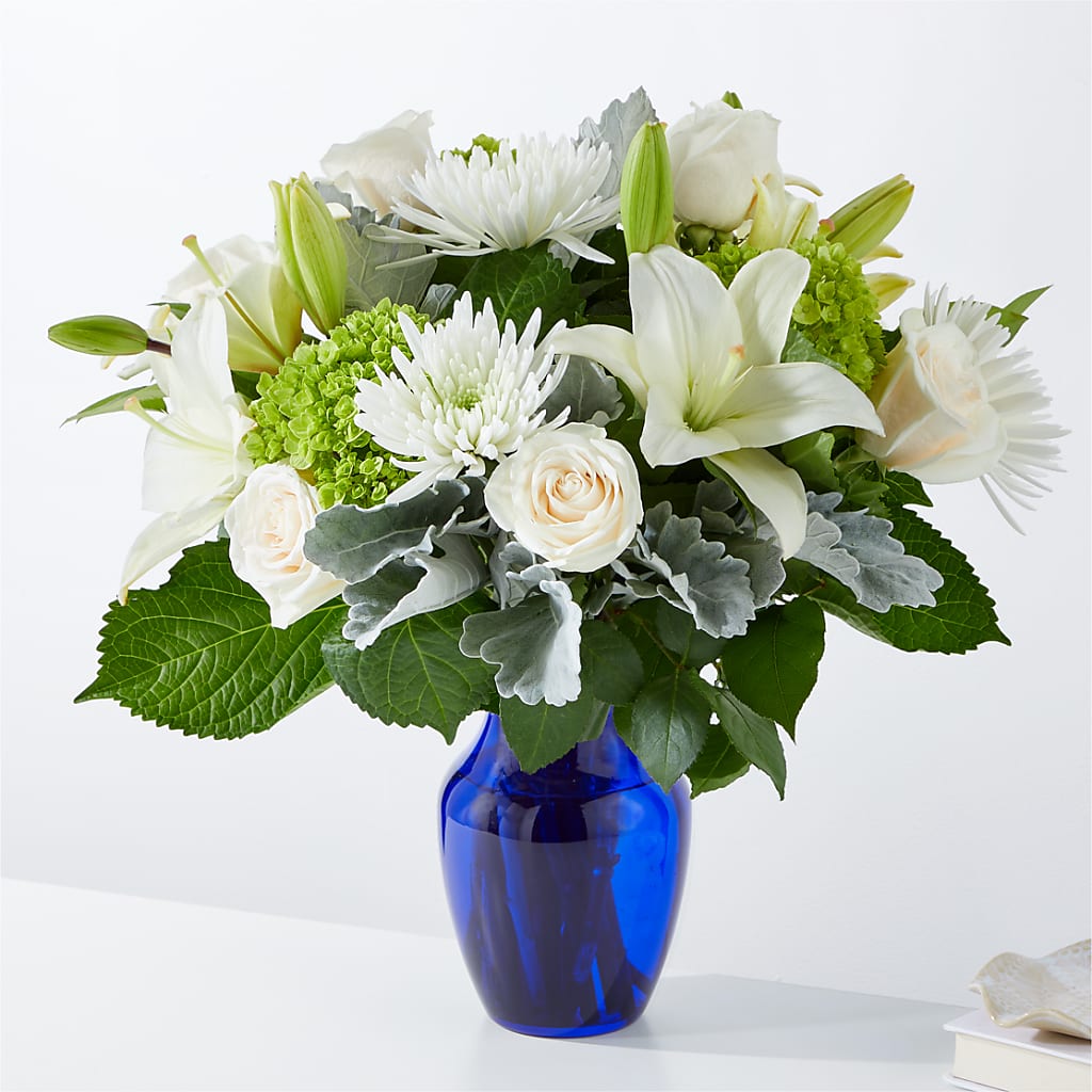 Snowy Dreams Bouquet – The Blessed Florist, Brandon FL