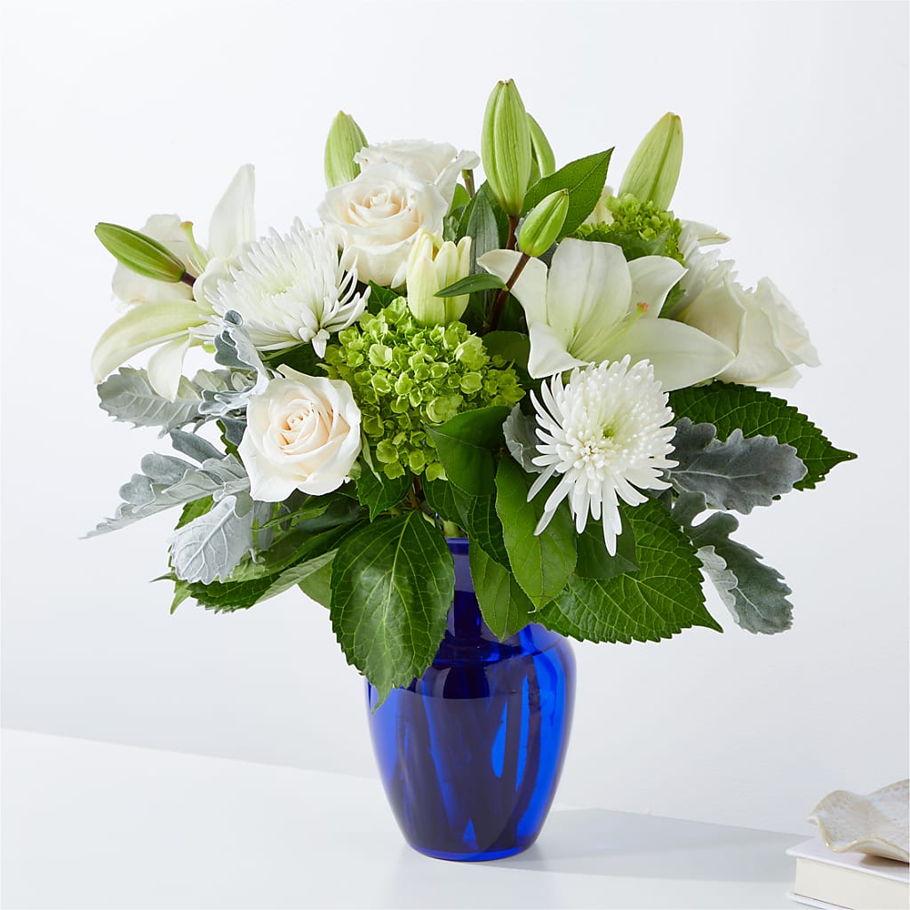 Snowy Dreams Bouquet – The Blessed Florist, Brandon FL