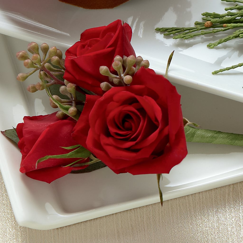 Red Spray Rose Boutonniere – The Blessed Florist, Brandon FL