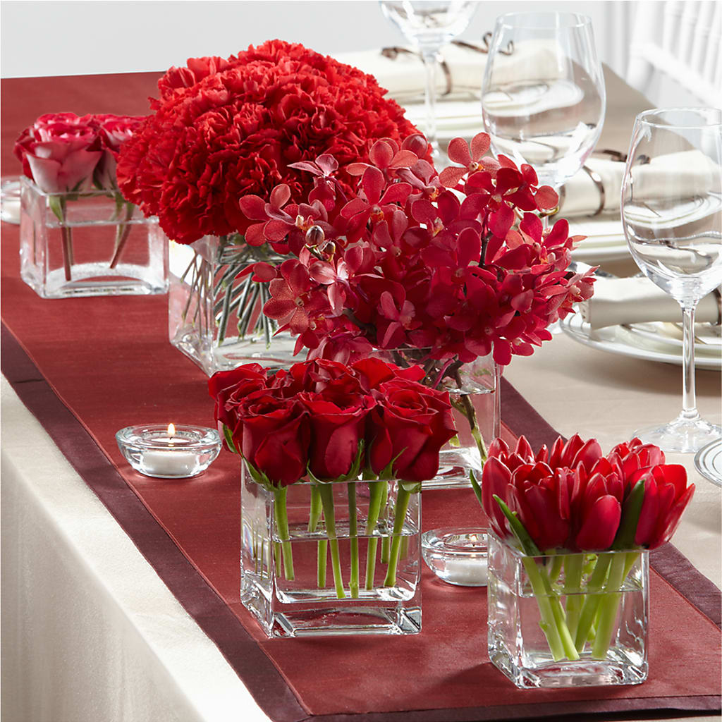 Modern Grace Centerpiece – The Blessed Florist, Brandon FL