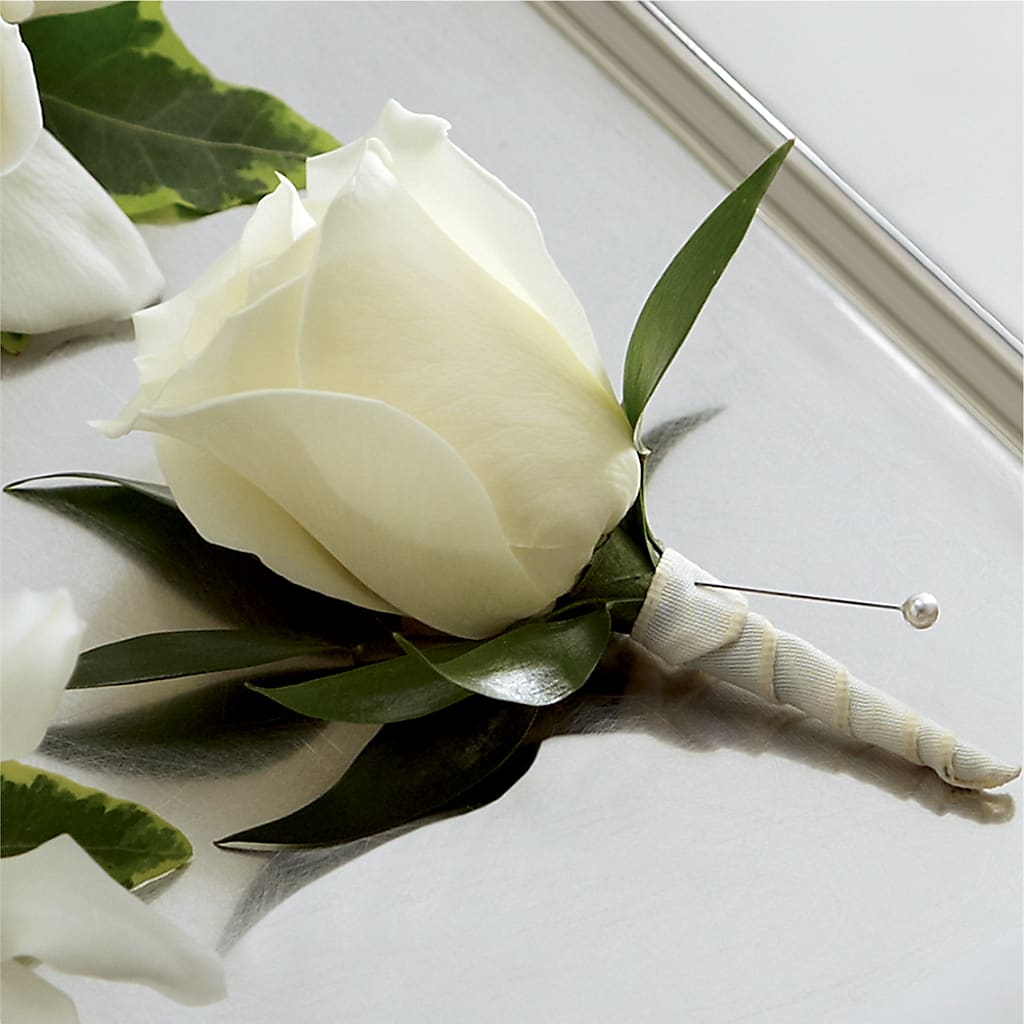 White Rose Boutonniere – The Blessed Florist, Brandon FL