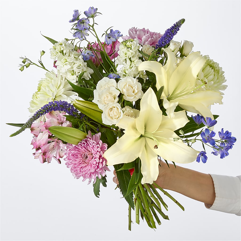 Winter Celebration Bouquet –  The Blessed Florist, Parrish FL